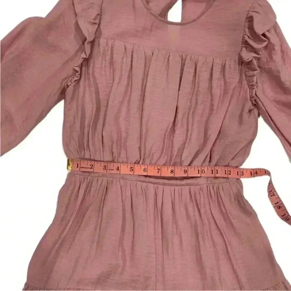 MP_LA'VEN Ruffle Long Sleeve Romper‎ - Picture 5 of 9